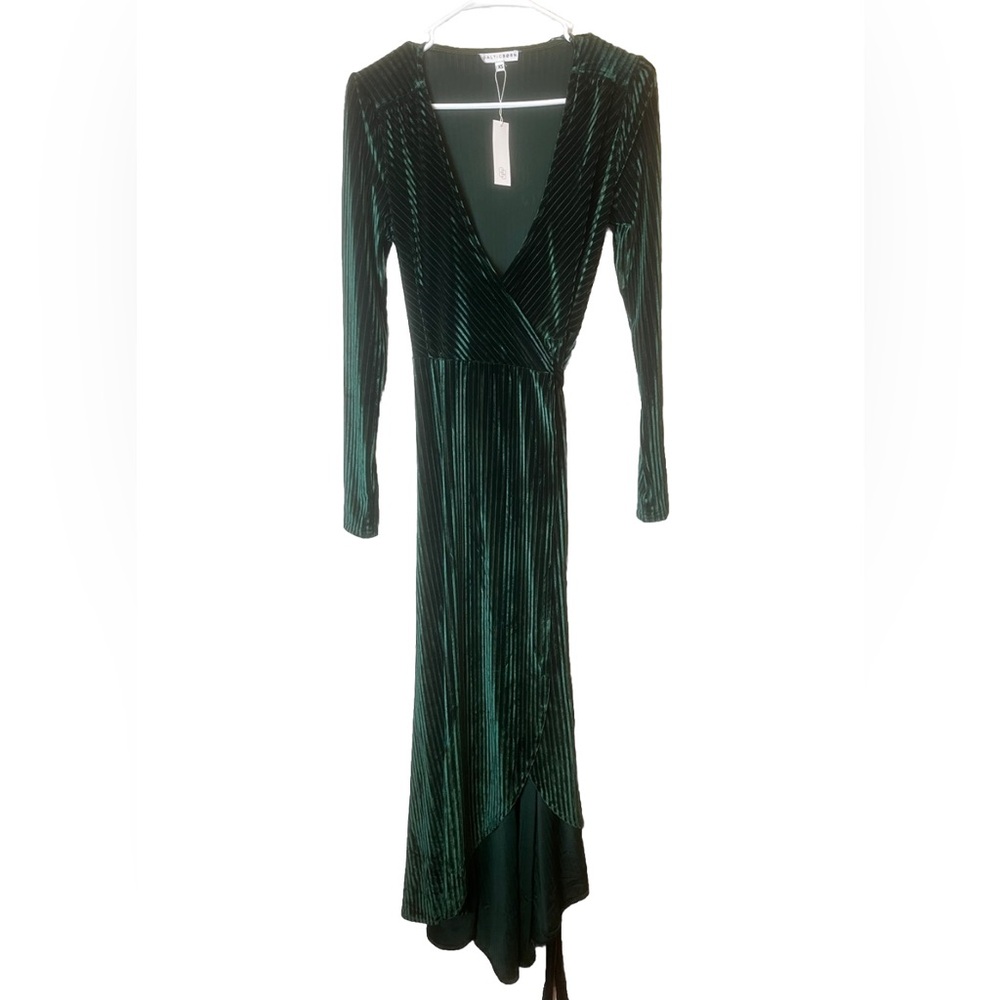 NWT Baltic Born Jada Ribbed Velvet Wrap Maxi Dress Size XS - Picture 3 of 6